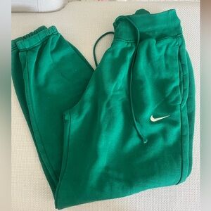NIKE JOGGERS